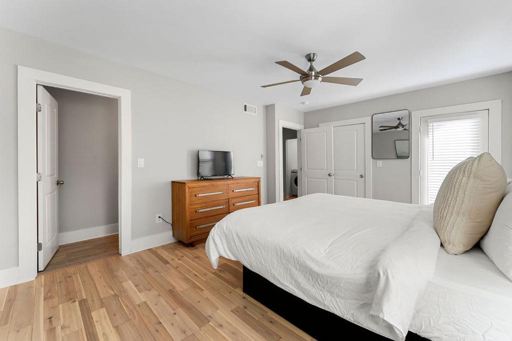 Large Modern Home Centrally Located With Hot Tub Atlanta Eksteriør bilde